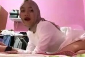 Ukthi Colmek Buat Video Untuk Pacar