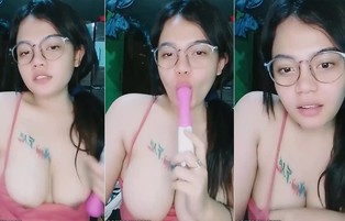 Bokep Indo Della Show Tobrut Mulus Mantap